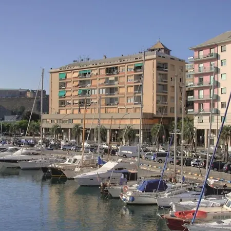 La Bella In Darsena 萨沃纳
