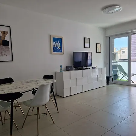 Affitti Brevi Liguria - La Bella In Darsena Σαβόνα