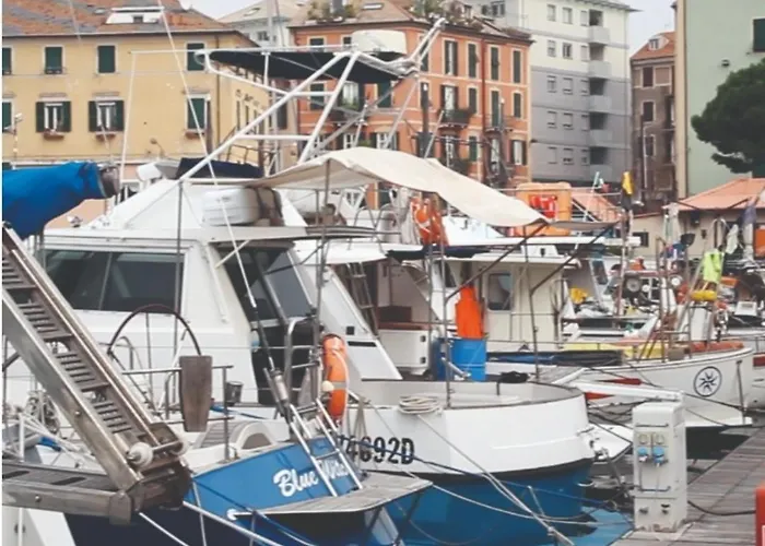 Appartement La Bella In Darsena By Affitti Brevi Liguria *